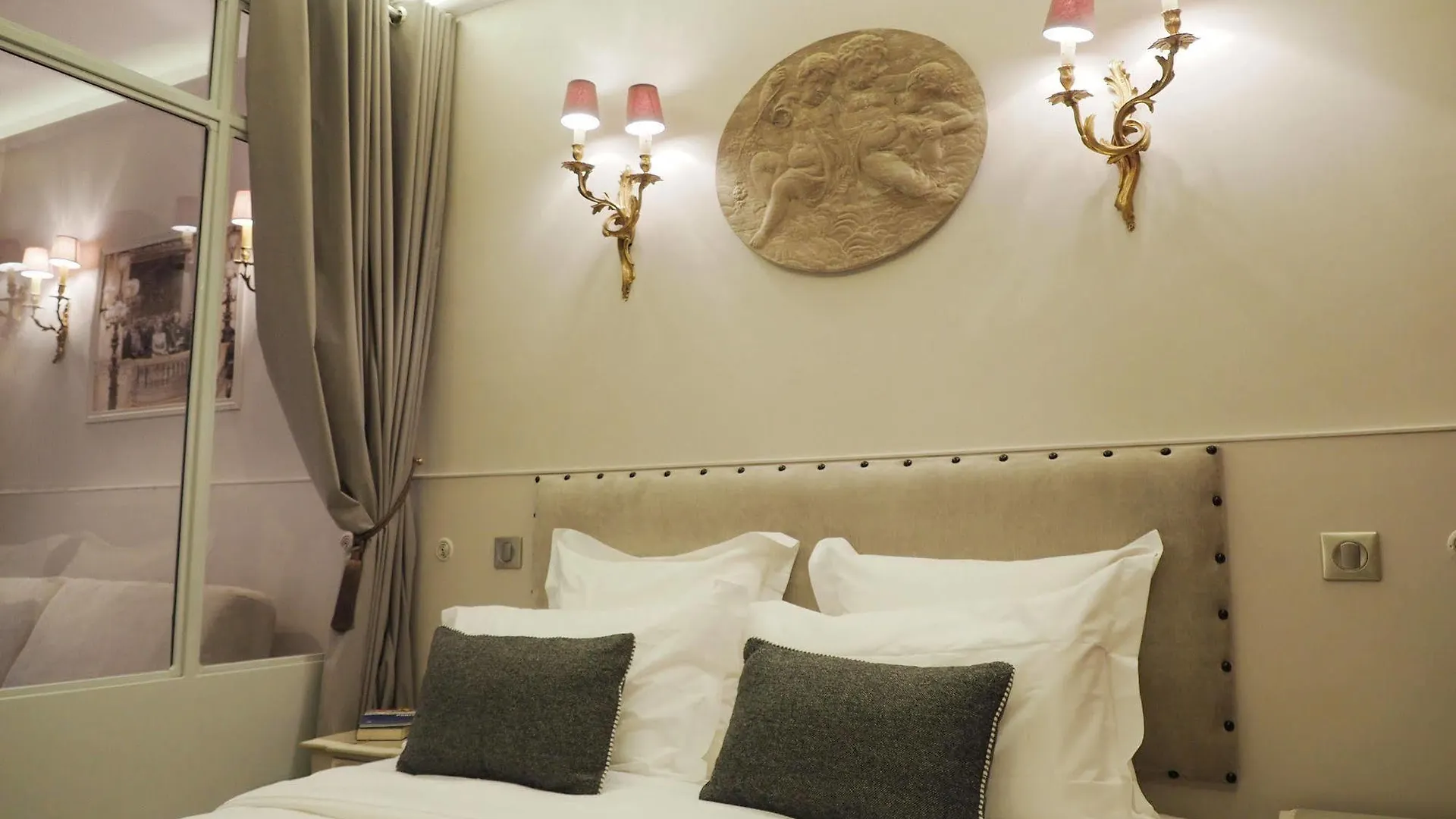 Apartment Palais Royal Chicsuites