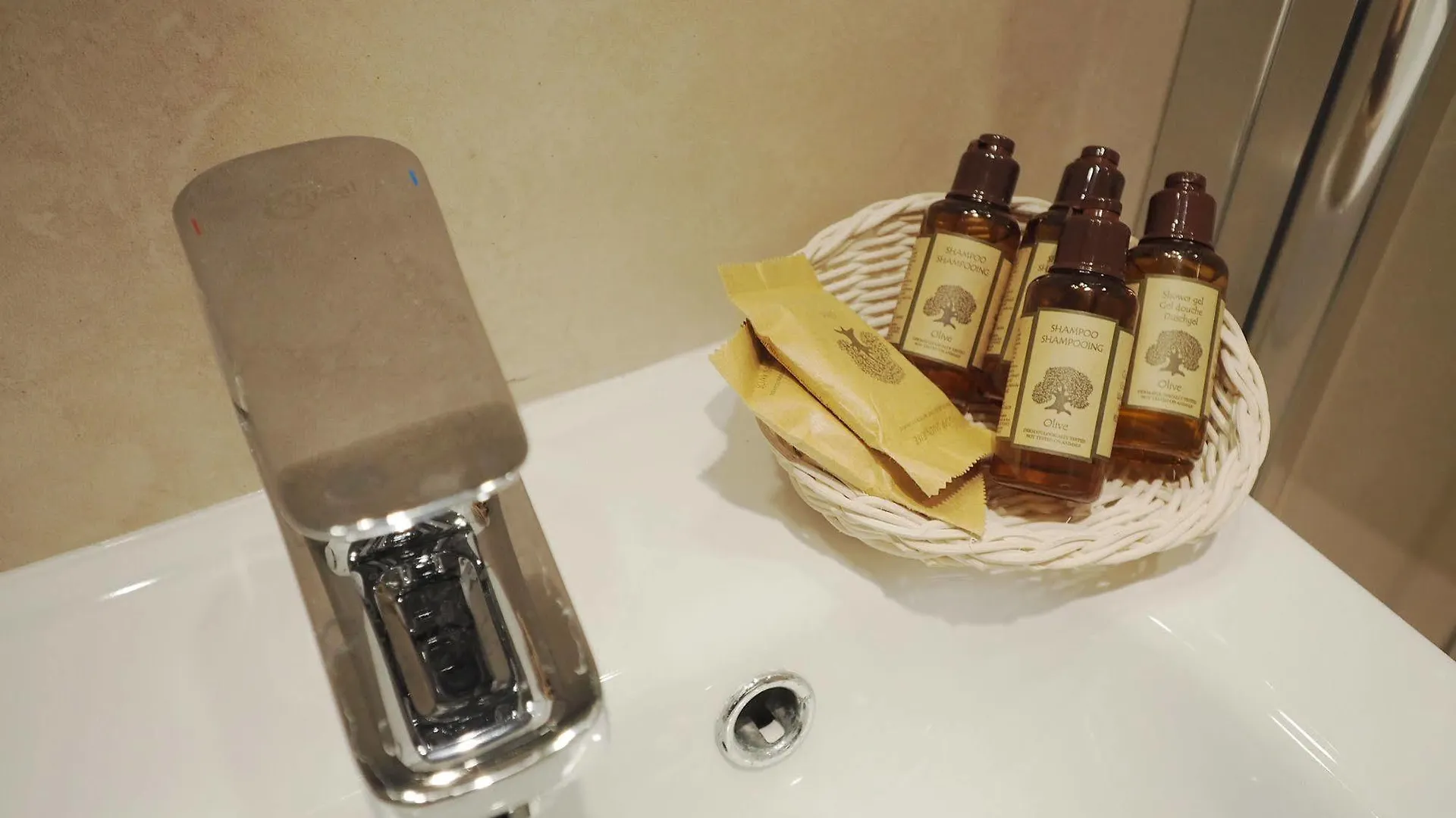 Palais Royal Chicsuites 0*, Paris
